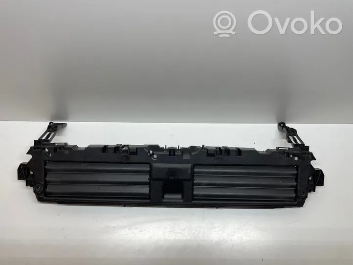 Audi A4 S4 B9 8W Gaisa plūsmas novirzītājs (-i) 8W0807663