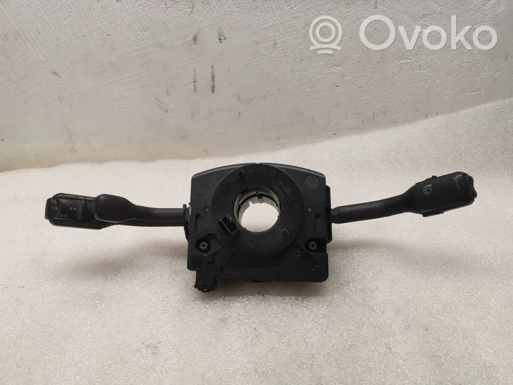 Audi A8 S8 D2 4D Innesco anello di contatto dell’airbag (anello SRS) 1J0959654AC