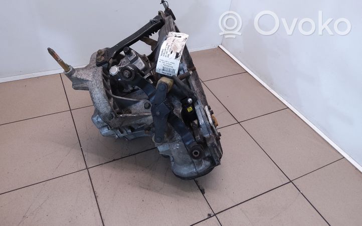 Chevrolet Evanda Mechaninė 5 pavarų dėžė 