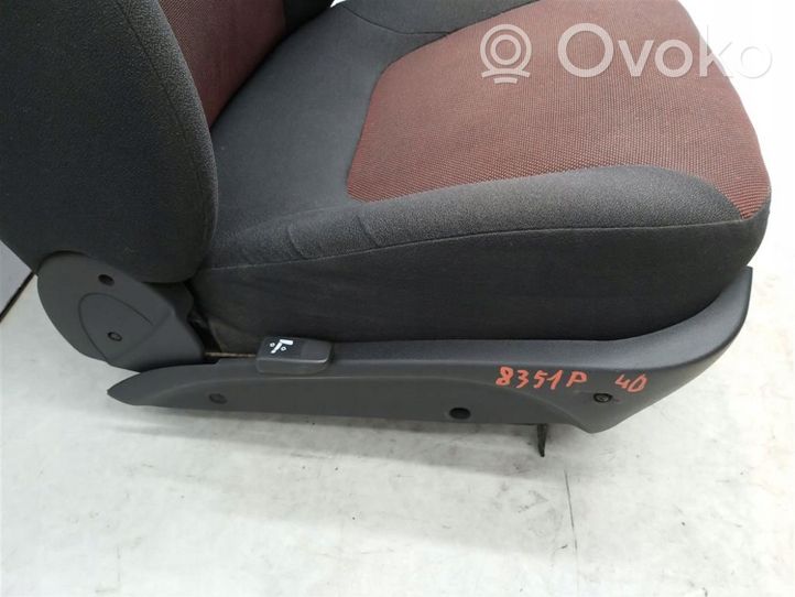 Fiat Doblo Переднее сиденье пассажира 
