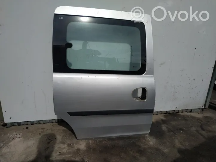 Opel Combo C Porte coulissante latérale 