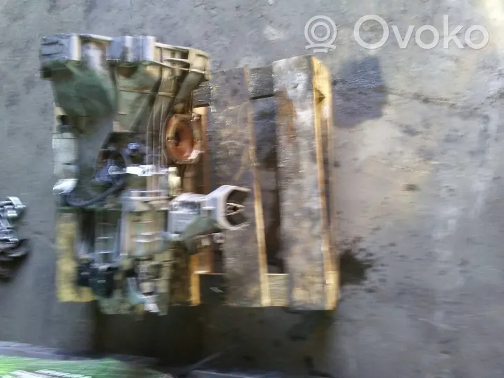 Daewoo Evanda Manual 5 speed gearbox CDX