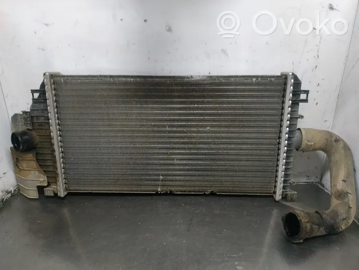 Renault Laguna I Chłodnica powietrza doładowującego / Intercooler 