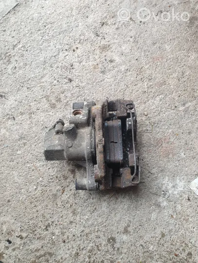 Ford Focus C-MAX Tylny cylinder hamulcowy 