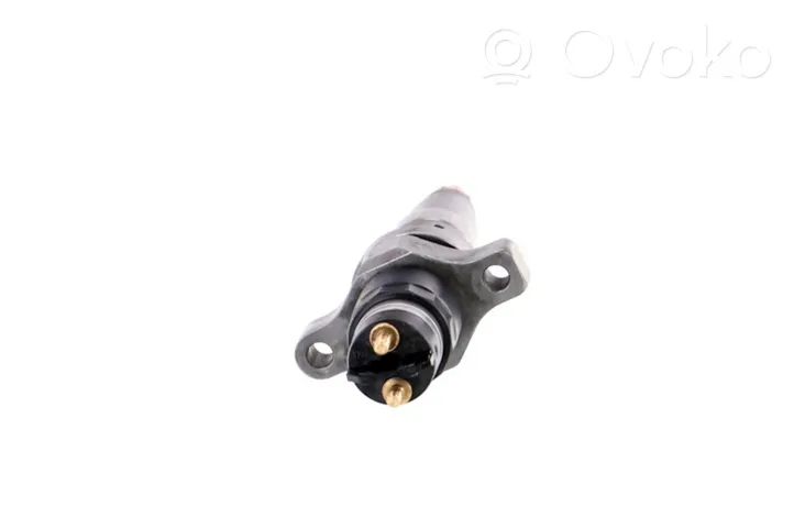 Iveco EuroCargo Injecteur de carburant 0445120007