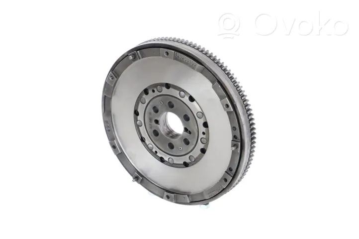 Alfa Romeo 159 Dual mass flywheel 415048110