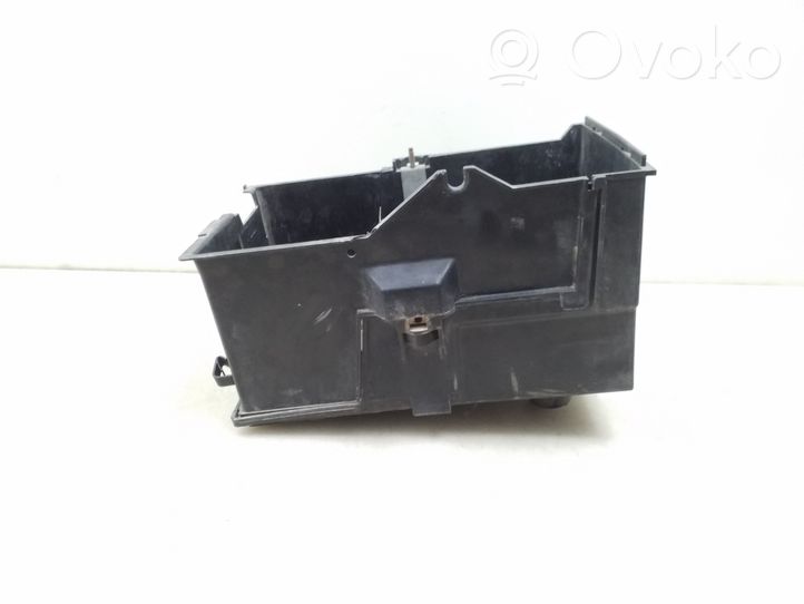 Volvo V50 Battery bracket 30667941