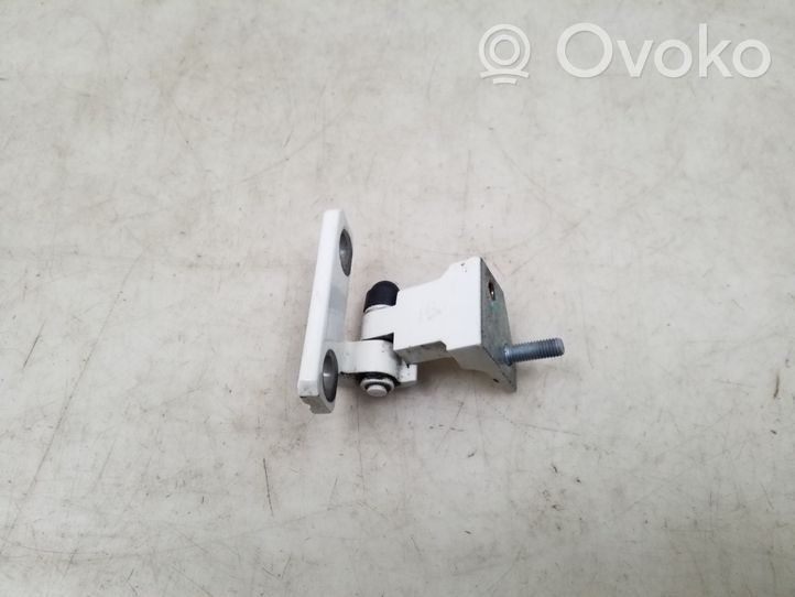 Volkswagen Phaeton Rear door upper hinge 