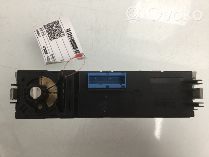 Opel Vectra C Air conditioner control unit module 69550001