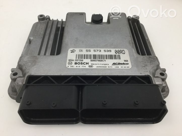 Opel Insignia A Engine ECU kit and lock set 55573560