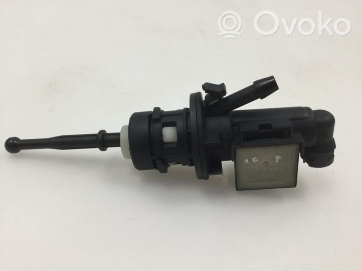 Volkswagen Caddy Clutch master cylinder 1K0721388L