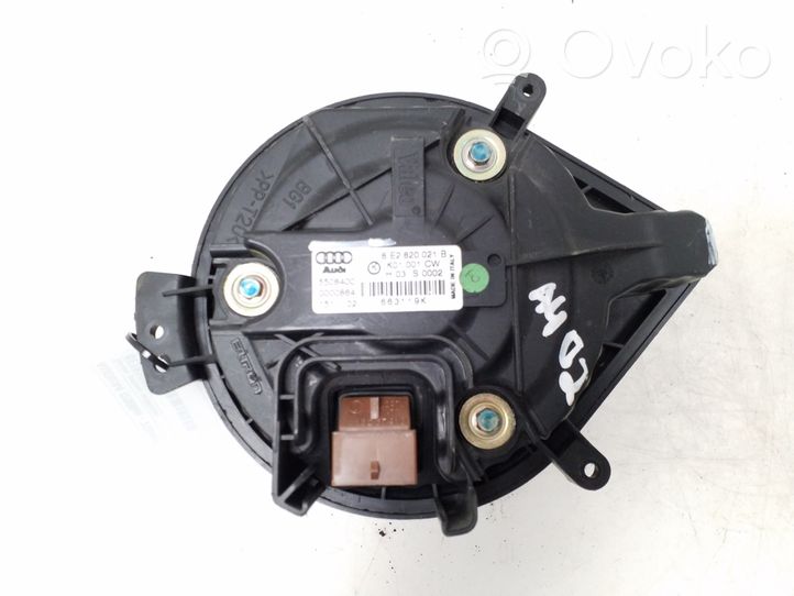 Audi A4 S4 B6 8E 8H Stellmotor Heizung Klima 