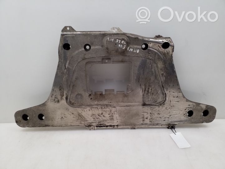 BMW 3 E46 Engine splash shield/under tray 7028433