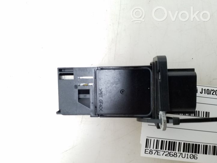 Nissan Qashqai Przepływomierz masowy powietrza MAF 226807S000