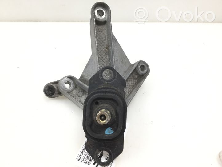 Nissan Note (E11) Support de boîte de vitesses 8200043084