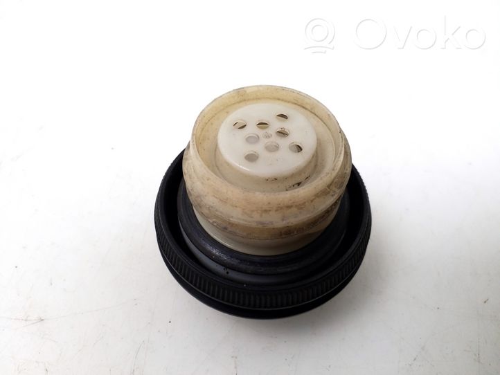 Nissan Murano Z50 Tappo del serbatoio del carburante 