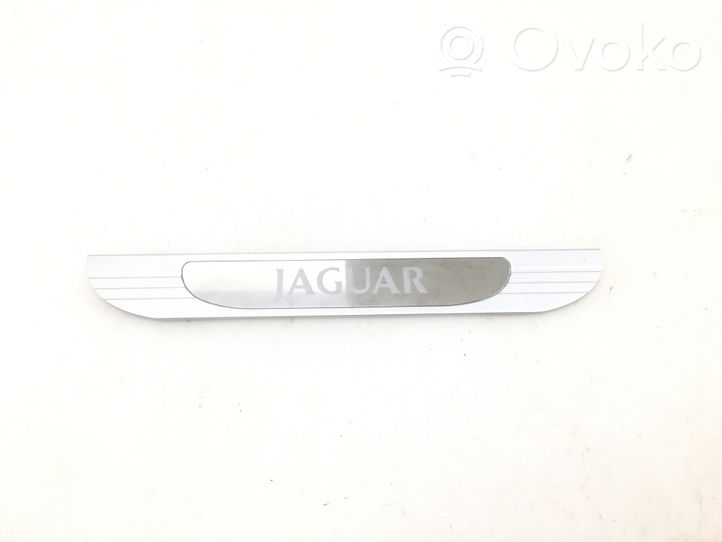 Jaguar XJ X350 Garniture de marche-pieds arrière 1R8313244