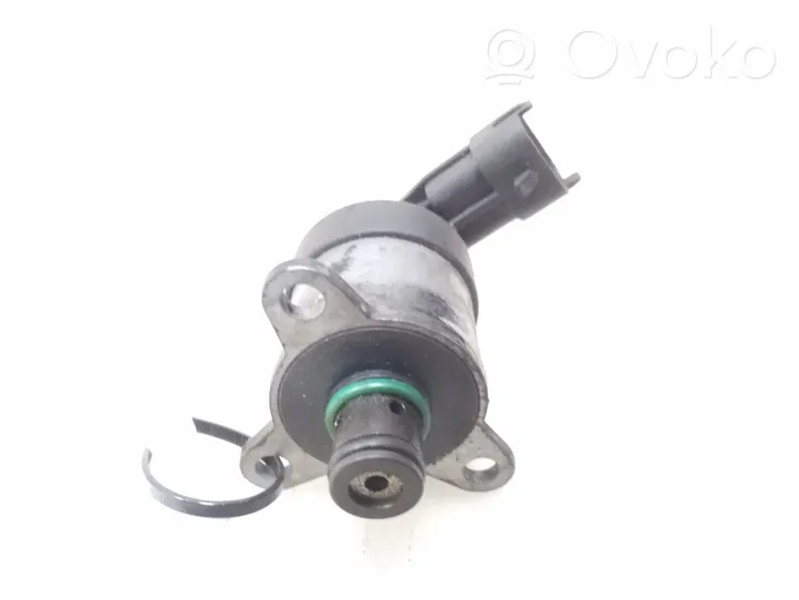 Opel Astra H Fuel pressure sensor 928400680