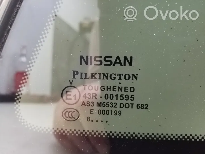 Nissan Qashqai Galinis šoninis kėbulo stiklas 833124EA0A