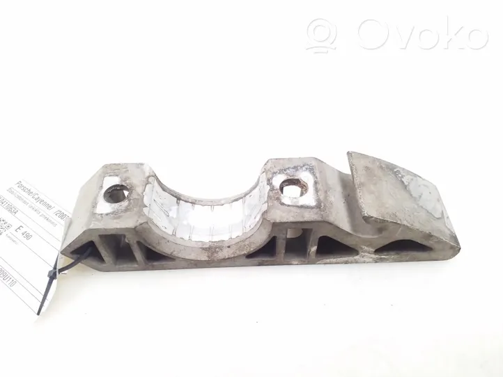 Porsche Cayenne (9PA) Supporto per boccola della barra antirollio, anteriore 7L0411063A