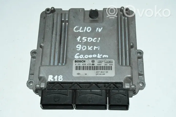 Renault Clio IV Sterownik / Moduł ECU 237102213R