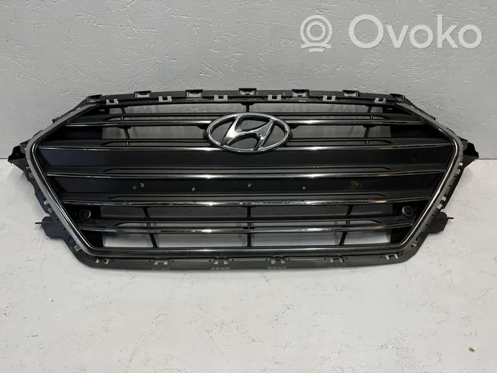 Hyundai Elantra VI Atrapa chłodnicy / Grill 86351-F2100