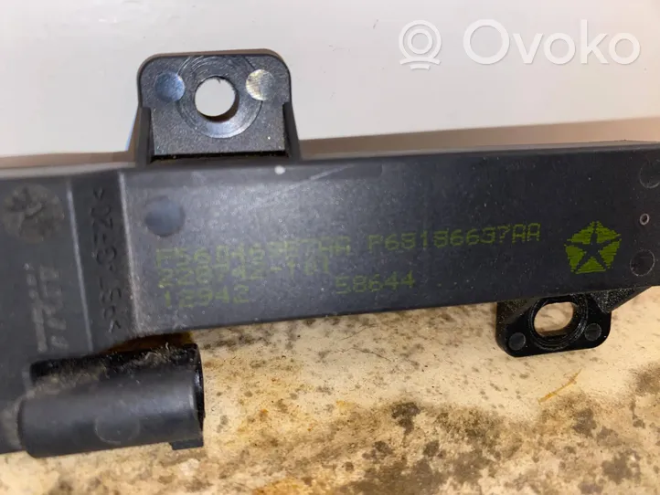 Jeep Cherokee Antenas pastiprinātājs P56046957AA