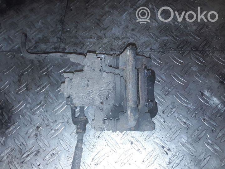 Audi A4 S4 B7 8E 8H Supporto della pinza del freno posteriore 