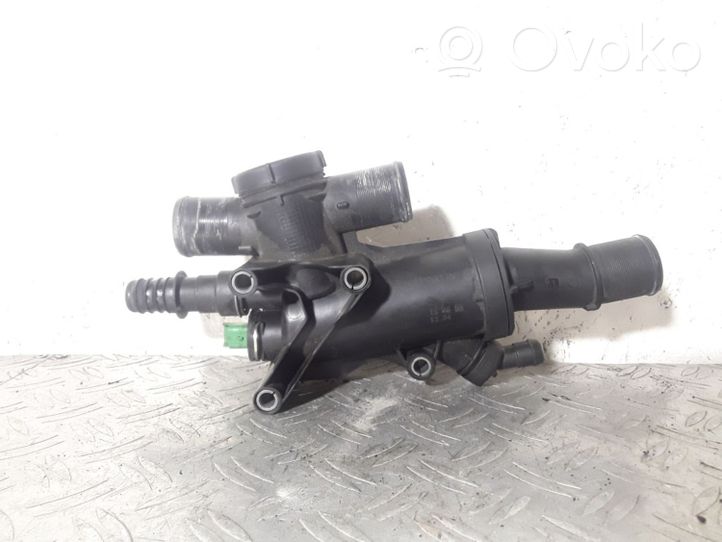 Ford Kuga I Thermostat / Thermostatgehäuse 9656182980