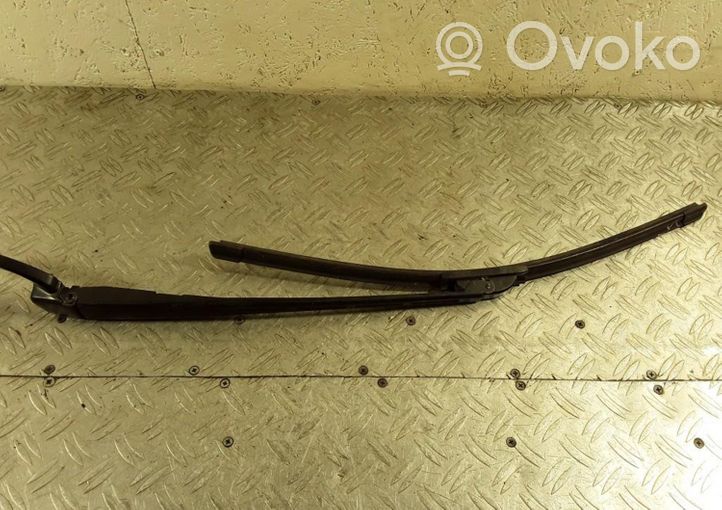 Audi A4 S4 B7 8E 8H Windshield/front glass wiper blade 8E1955407C