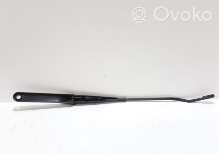 BMW Z3 E36 Front wiper blade arm 8389551