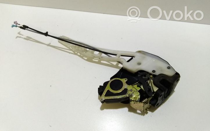 KIA Opirus Rear door lock 