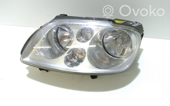 Volkswagen Touran I Lampa przednia 1T0941005S