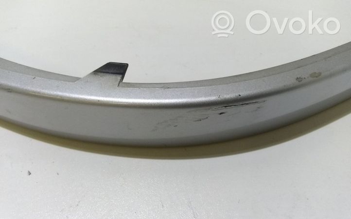 BMW 7 E65 E66 Rivestimento modanatura parafango posteriore 51127012287