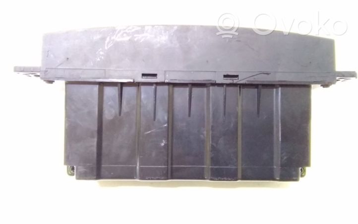 KIA Sorento Panel klimatyzacji 972503E100