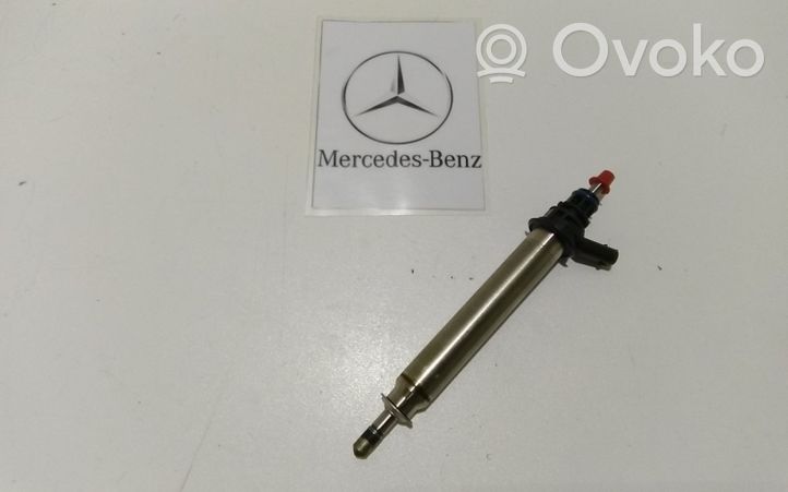 Mercedes-Benz GL X166 Injecteur de carburant A2560700187