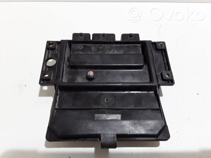 Dacia Logan VAN Sterownik / Moduł ECU 8201002106