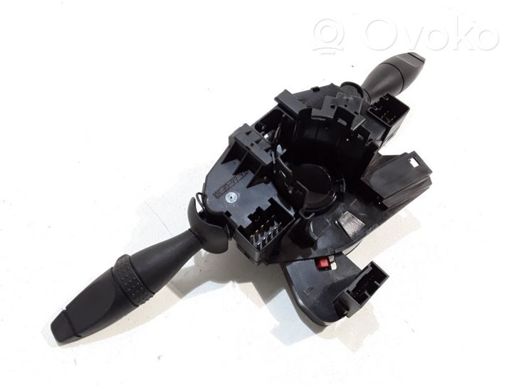 Ford Focus Leva/interruttore dell’indicatore di direzione e tergicristallo 2M5114A664