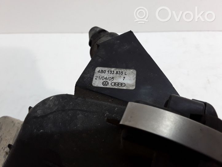 Audi A6 Allroad C5 Scatola del filtro dell’aria 4B0133835L