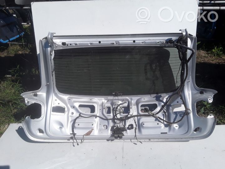Audi Q7 4L Puerta del maletero/compartimento de carga 
