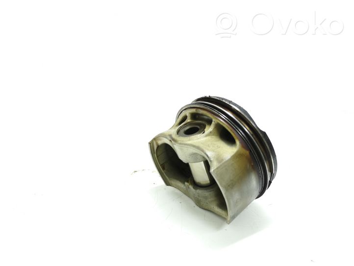 BMW 7 F01 F02 F03 F04 Piston 