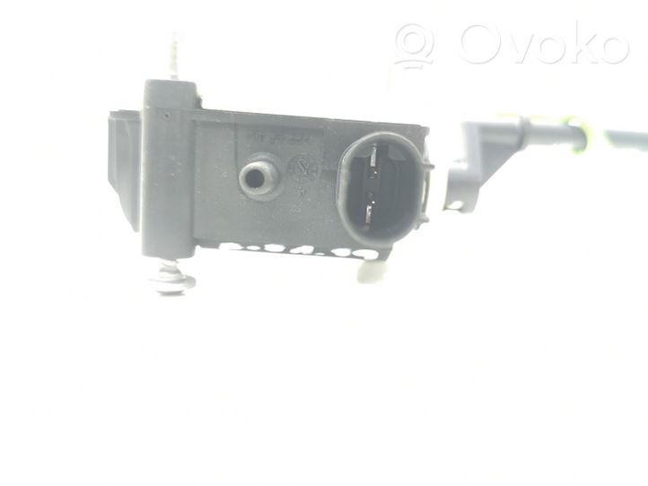 BMW 7 F01 F02 F03 F04 Verrouillage du bouchon du réservoir de carburant 4062044213