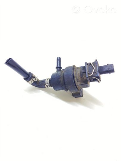 Mercedes-Benz ML W164 Solenoidinis vožtuvas A0004703993