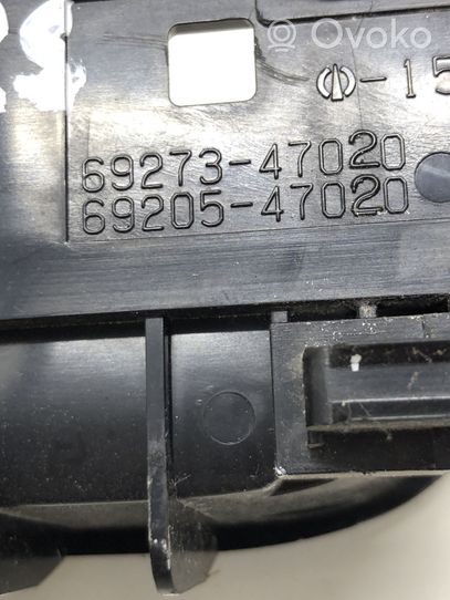 Toyota Prius (XW20) Galinė atidarymo rankenėlė vidinė 6927347020