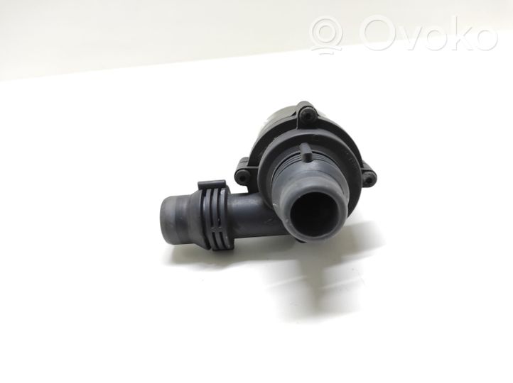 BMW 7 E65 E66 Pompe à eau de liquide de refroidissement 70207803