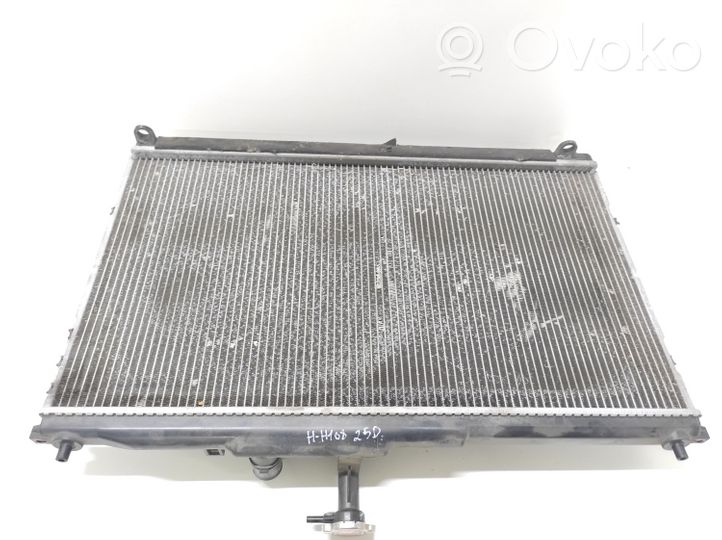 Hyundai H-1, Starex, Satellite Radiateur de refroidissement 253104H100