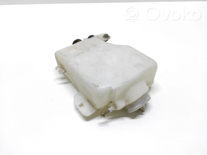 Mitsubishi Pajero Réservoir de liquide lave-glace 060351507