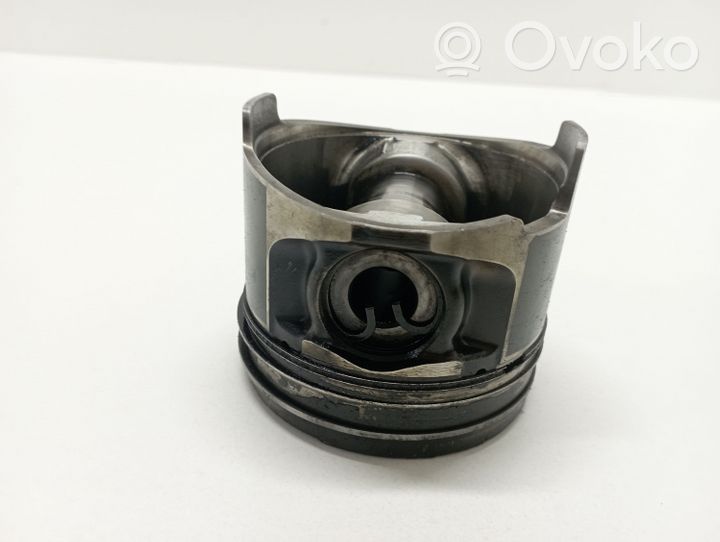 Mitsubishi Pajero Piston 0611062