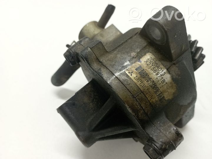 Mitsubishi Pajero Vacuum pump 2020A013