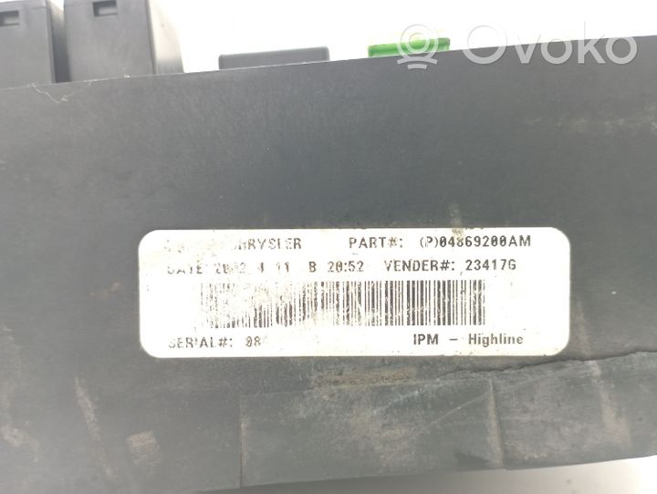 Chrysler Voyager Módulo de fusible 04869000AJ